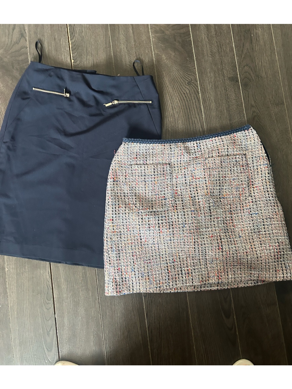 Tommy Hilfiger Navy Pencil Bundle 2 Skirts 8